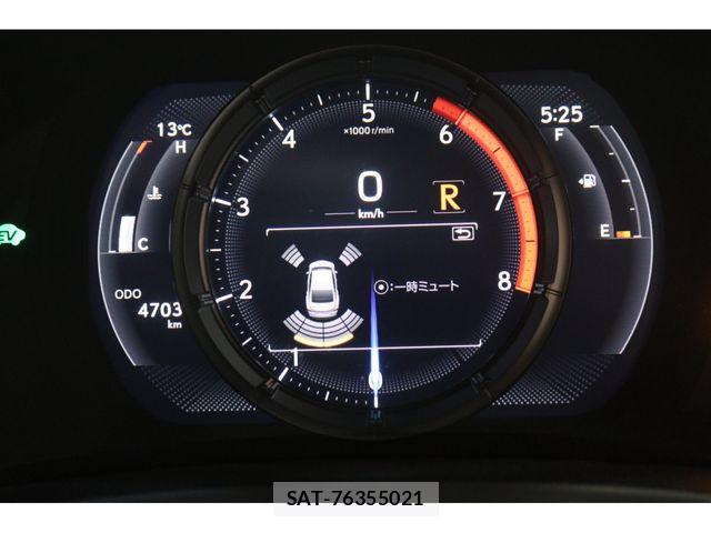Lexus IS 2025-05 6641820-15