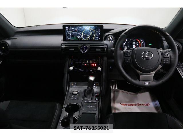 Lexus IS 2025-05 6641820-4