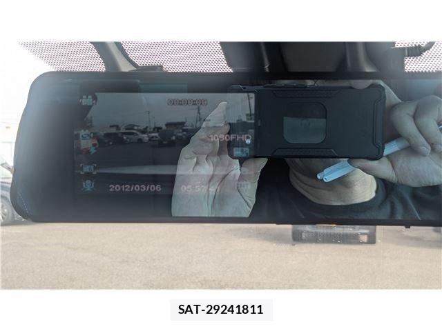 Lexus IS 2014-03 6672262-24