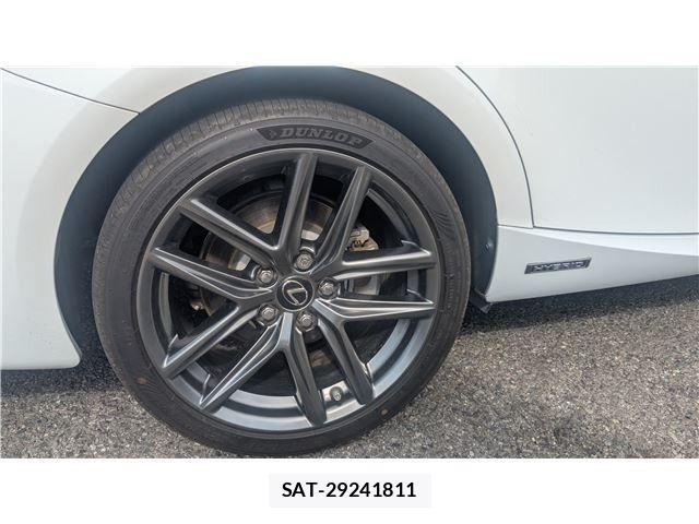 Lexus IS 2014-03 6672262-29