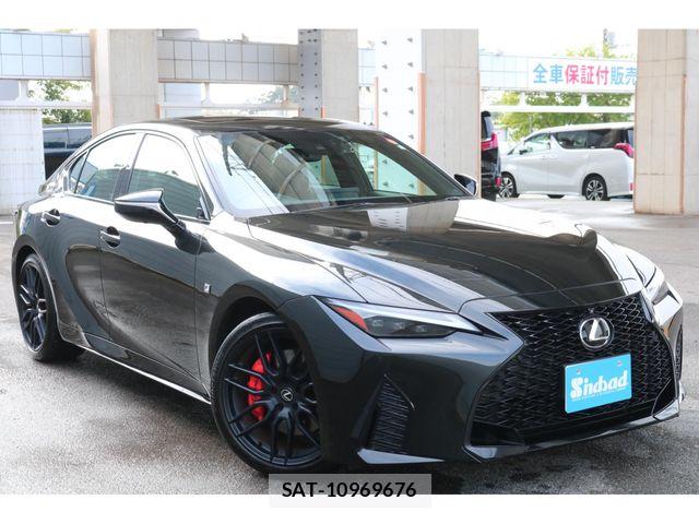 Lexus IS 2023-06 6676658-11