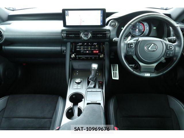 Lexus IS 2023-06 6676658-2