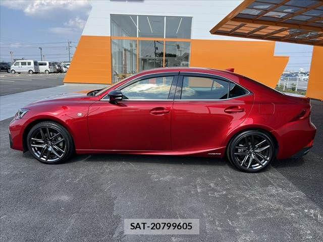 Lexus IS 2019-05 6676662-10
