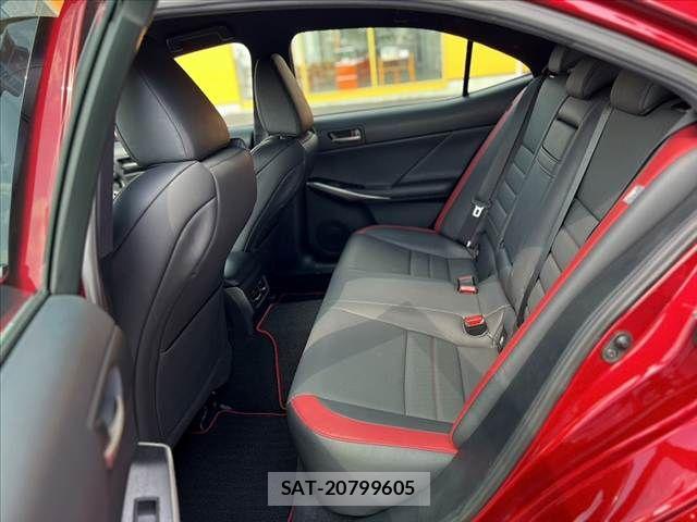Lexus IS 2019-05 6676662-18