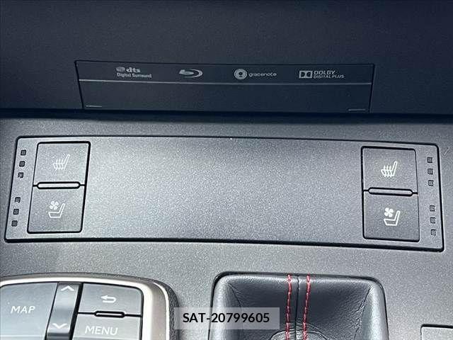 Lexus IS 2019-05 6676662-24