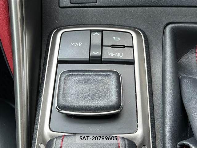 Lexus IS 2019-05 6676662-25