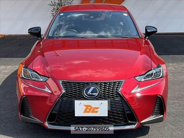 Lexus IS 2019-05 6676662-8