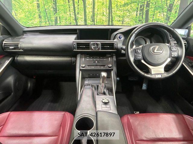 Lexus IS 2019-09 6676663-1