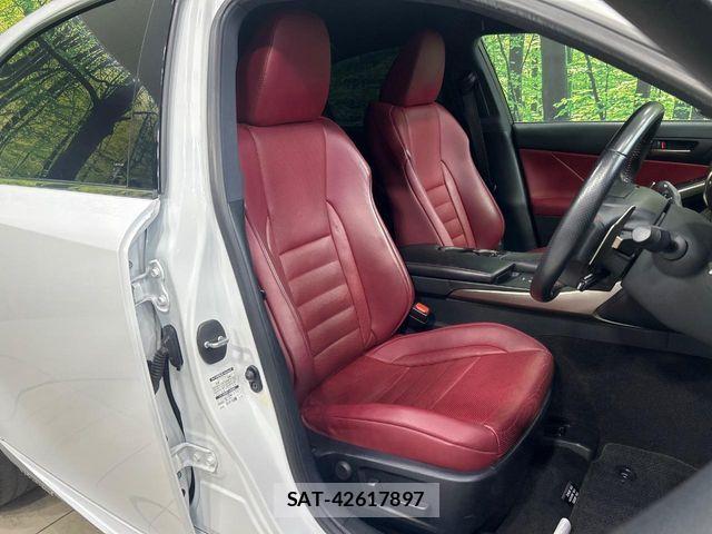Lexus IS 2019-09 6676663-7