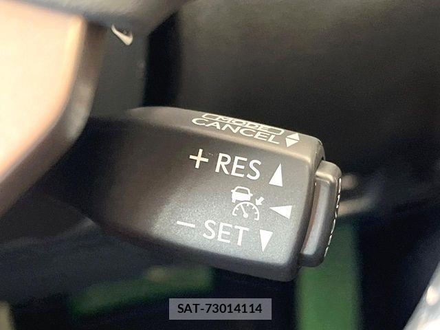 Lexus IS 2013-09 6676665-4
