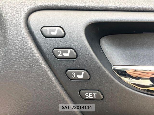Lexus IS 2013-09 6676665-6