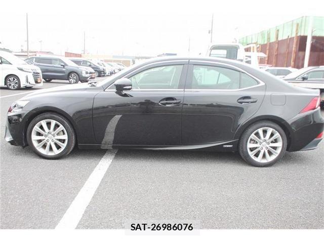 Lexus IS 2013-10 6676666-10