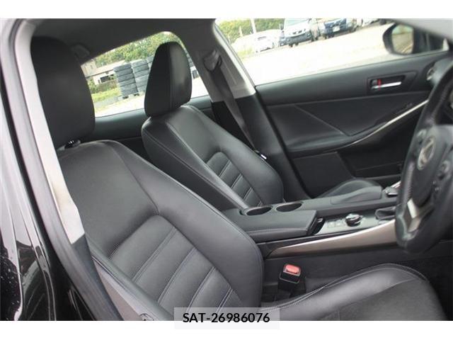Lexus IS 2013-10 6676666-20