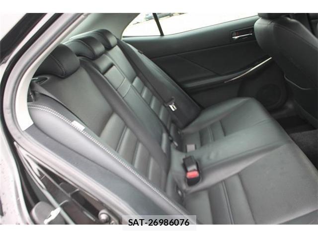 Lexus IS 2013-10 6676666-21
