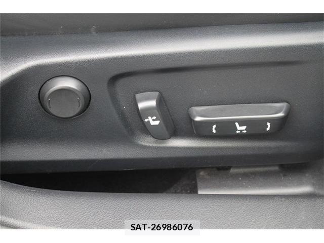 Lexus IS 2013-10 6676666-3