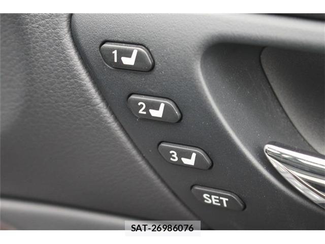 Lexus IS 2013-10 6676666-5