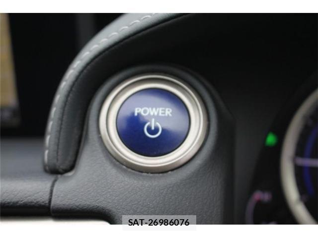 Lexus IS 2013-10 6676666-6
