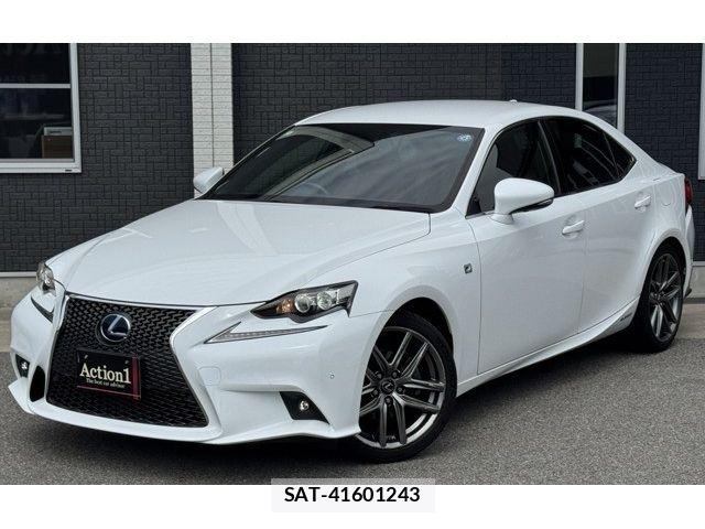 Lexus IS 2016-01 6716504-0