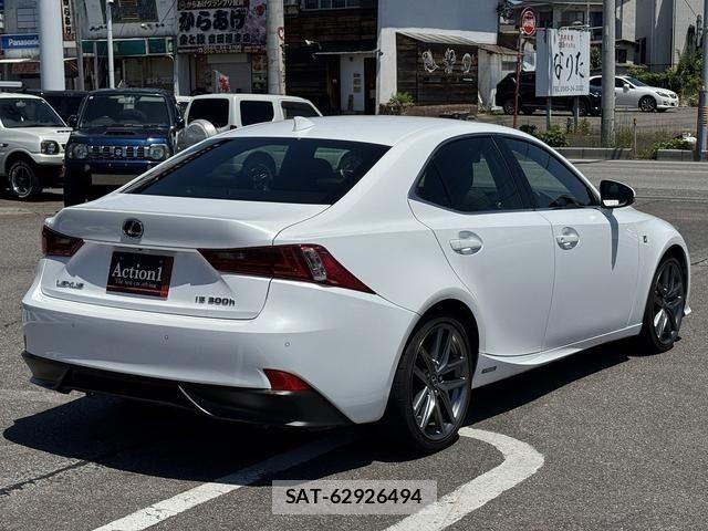 Lexus IS 2013-11 6716505-5