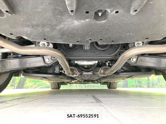 Lexus IS 2015-03 6752238-18