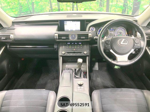 Lexus IS 2015-03 6752238-1
