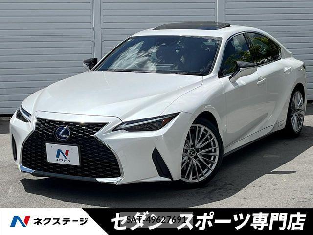Lexus IS 2021-03 6815680-0