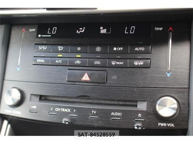 Lexus IS 2018-01 6815688-6