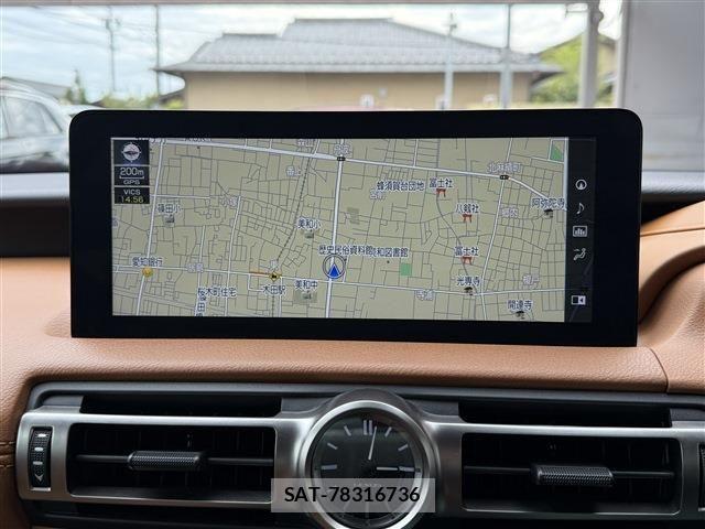 Lexus IS 2021-08 6907685-11