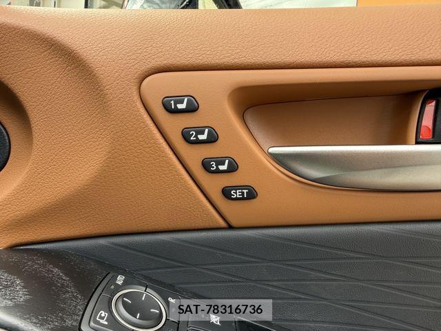 Lexus IS 2021-08 6907685-22