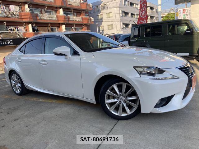 Lexus IS 2013-10 6907703-4