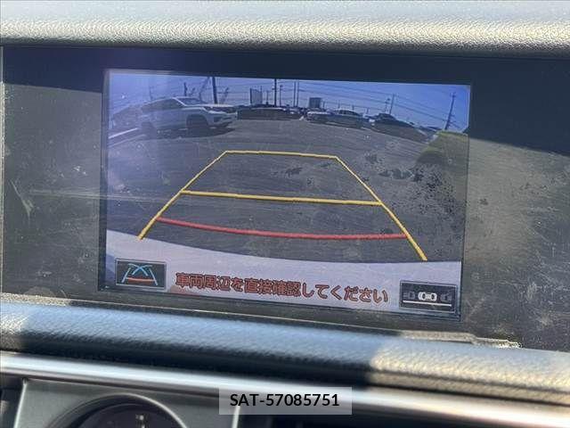 Lexus IS 2013-07 6907697-22