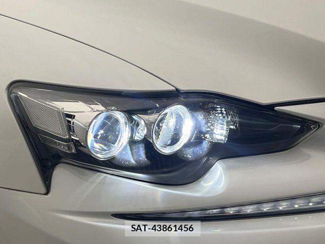 Lexus IS 2014-03 6907699-9