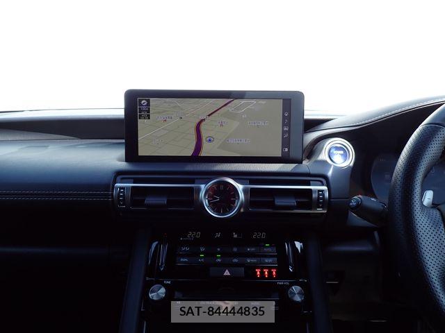 Lexus IS 2021-01 6907683-16
