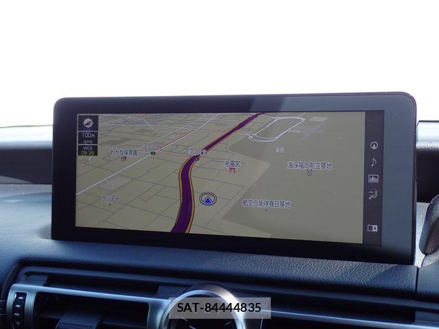 Lexus IS 2021-01 6907683-17