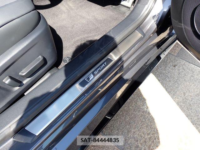 Lexus IS 2021-01 6907683-25