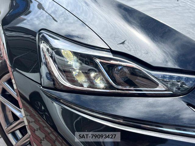 Lexus IS 2017-10 6907686-11