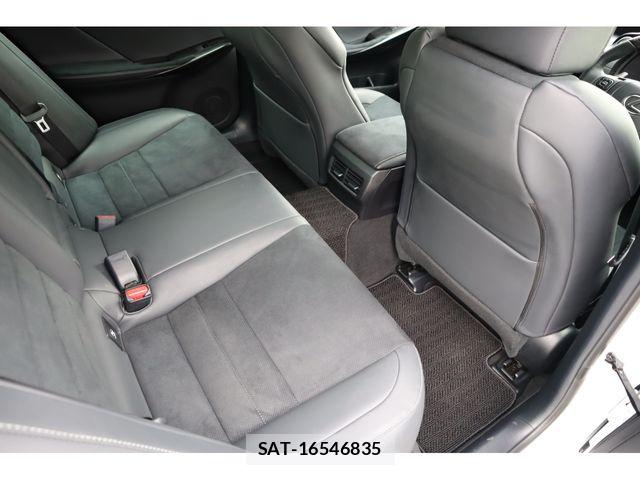 Lexus IS 2025-01 6995037-10