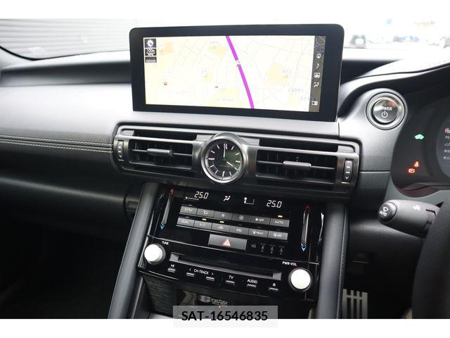 Lexus IS 2025-01 6995037-13