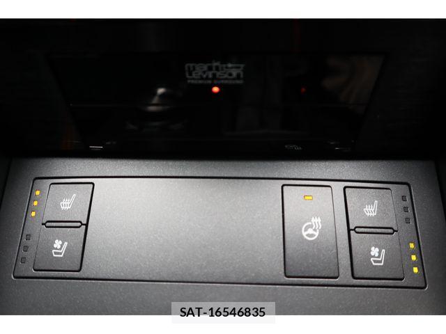 Lexus IS 2025-01 6995037-16