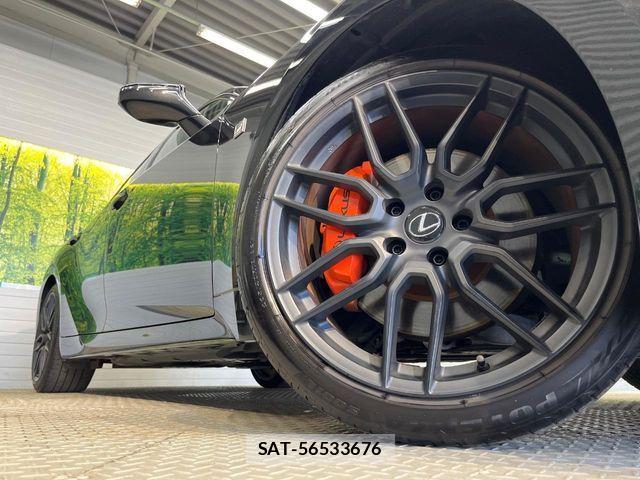 Lexus IS 2022-11 6995095-13