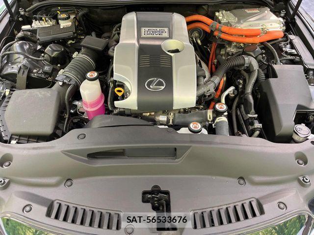 Lexus IS 2022-11 6995095-17