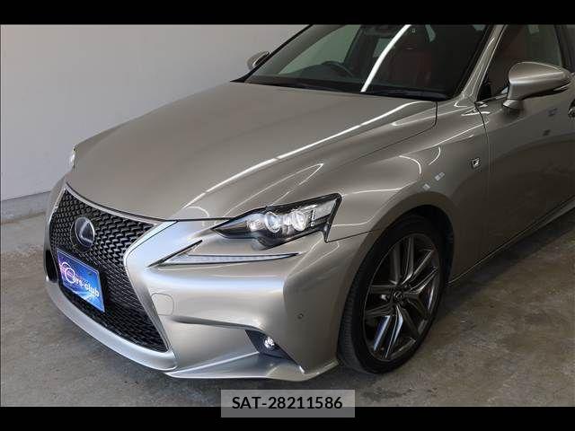 Lexus IS 2014-03 7020762-12