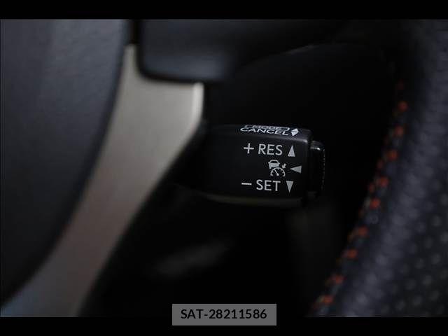 Lexus IS 2014-03 7020762-15