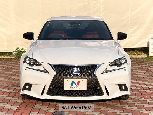 Lexus IS 2013-11 7020761-13