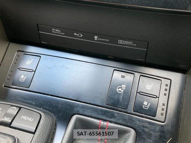 Lexus IS 2013-11 7020761-2
