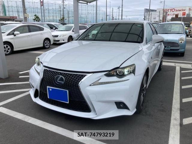 Lexus IS 2013-10 7059251-0