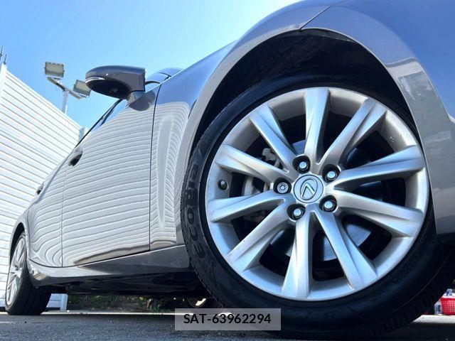 Lexus IS 2013-11 7059246-14