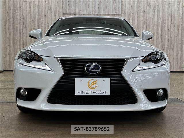 Lexus IS 2013-08 7059250-13