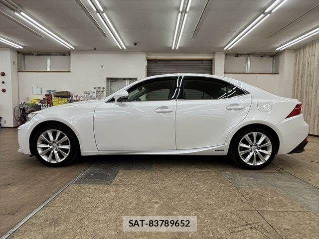 Lexus IS 2013-08 7059250-19