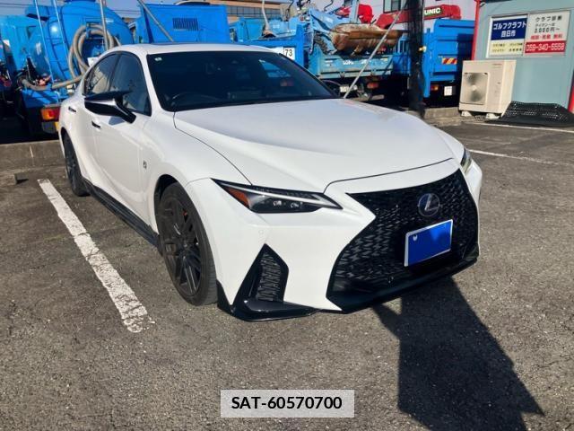 Lexus IS 2022-01 7059242-2